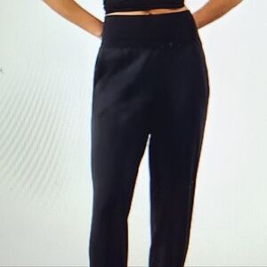 Athleta Venice High Rise Jogger NWOT